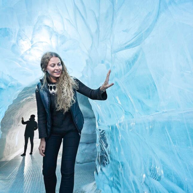 perlanmuseumicecave-20220411170147 Ice cave in Perlan interactive museum