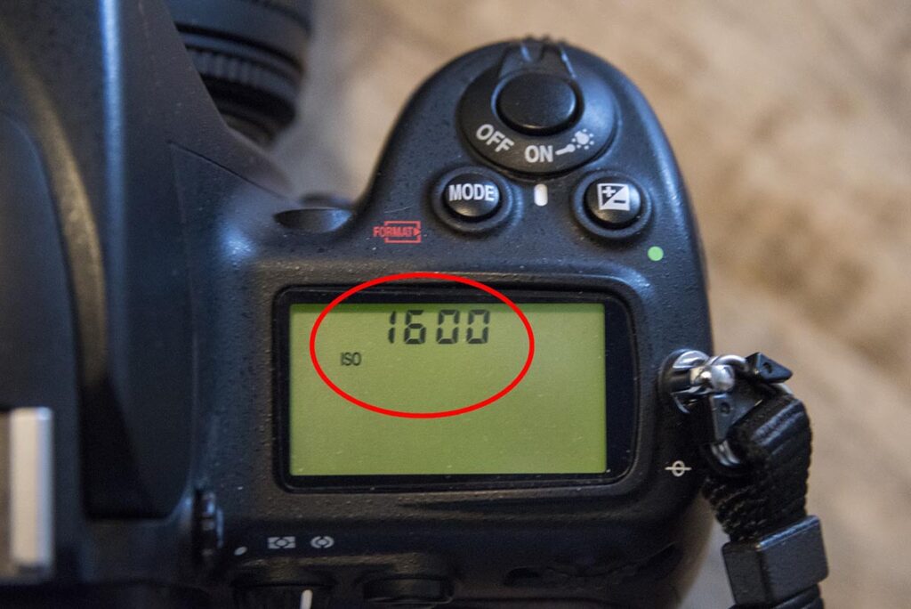 Iso Na Camera How to Take Photos of the Northern Lights - BusTravel Iceland