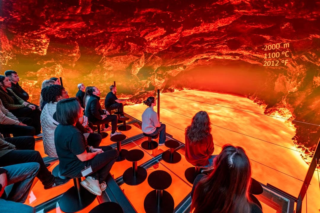 Perlan into the volcano show immersive experience