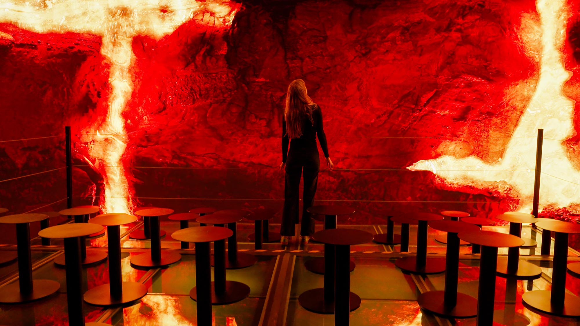 looking-in-awe-at-Into-the-Volcano-immersive-experience-Perlan