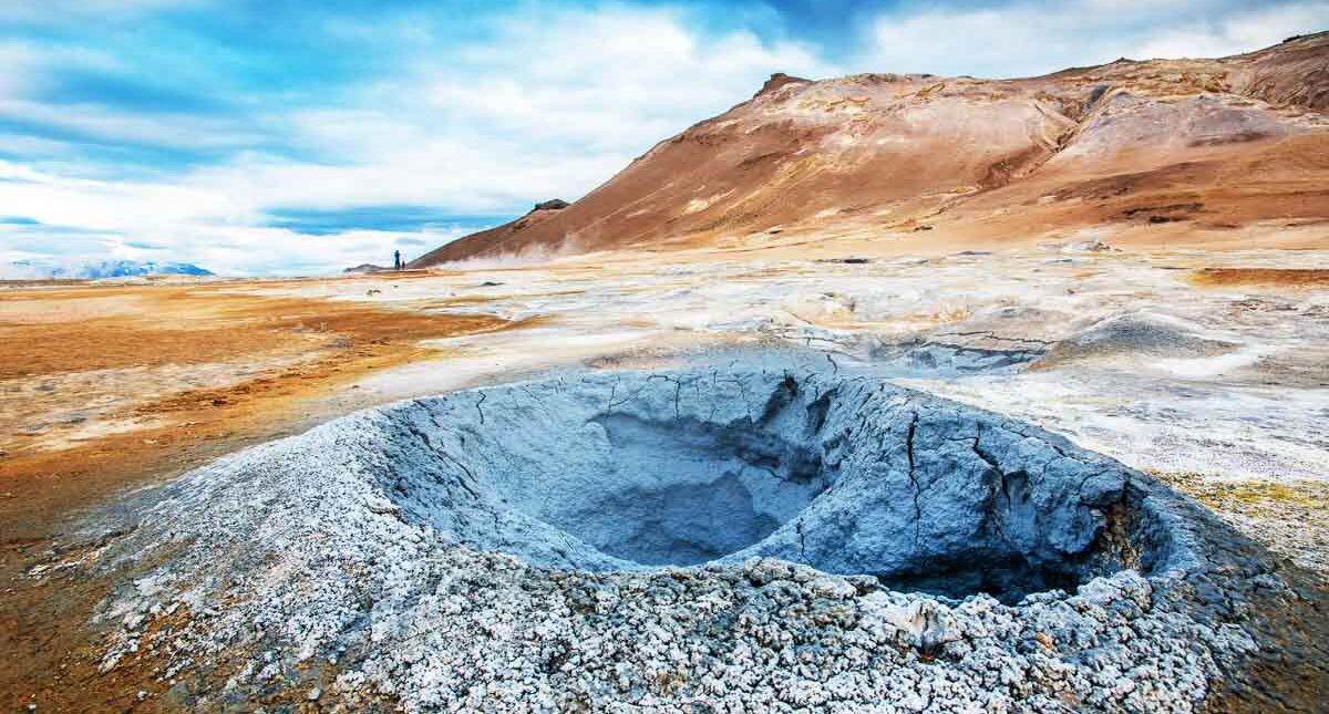 Námaskarð geothermal fields in its most amazing shape and form