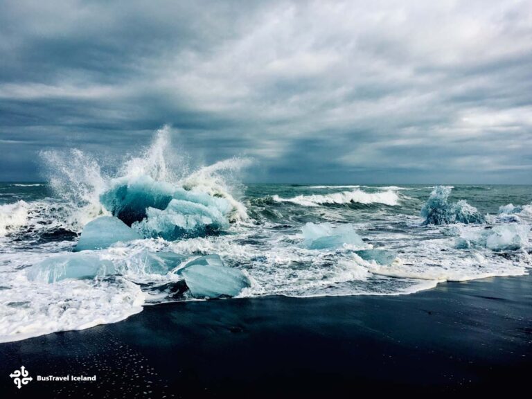 Vagues au Diamond Beach