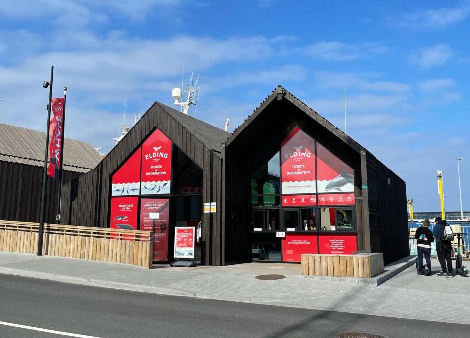 Elding ticket office (Ægisgarður 5)