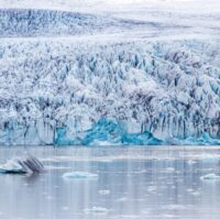 Fjallsárlón and Vatnajökull glacier