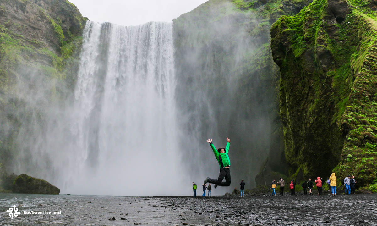 iceland tour skogafoss