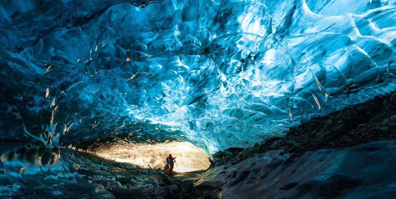 Crystal ice cave on Vatnajokull glacier - Sapphire ice cave on Vatnajokull in April 2025