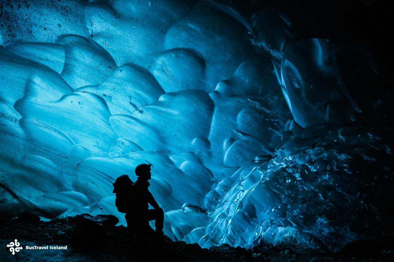 Crystal Ice Cave on Vatnajokull in South Iceland – Sparkle ice cave in April 2025-17 Crystal Ice Cave on Vatnajokull glacier in South Iceland - sparkle ice cave in April 2025