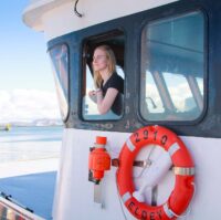 EL-01 Classic Whale Watching – first mate Classic Whale Watching - first mate