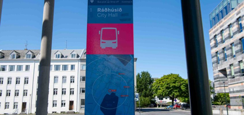 Bus Stop 1 – Ráðhúsið – City Hall-2 Bus Stop 1 - Ráðhúsið - City Hall
