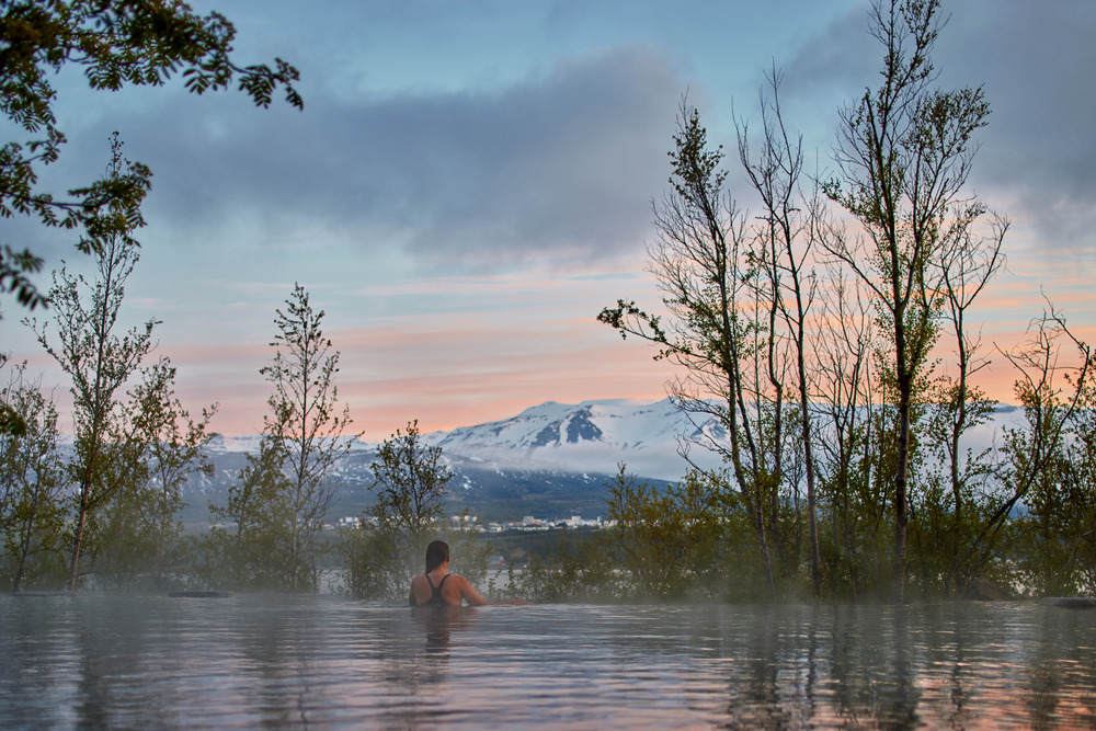 Forest Lagoon mountain view