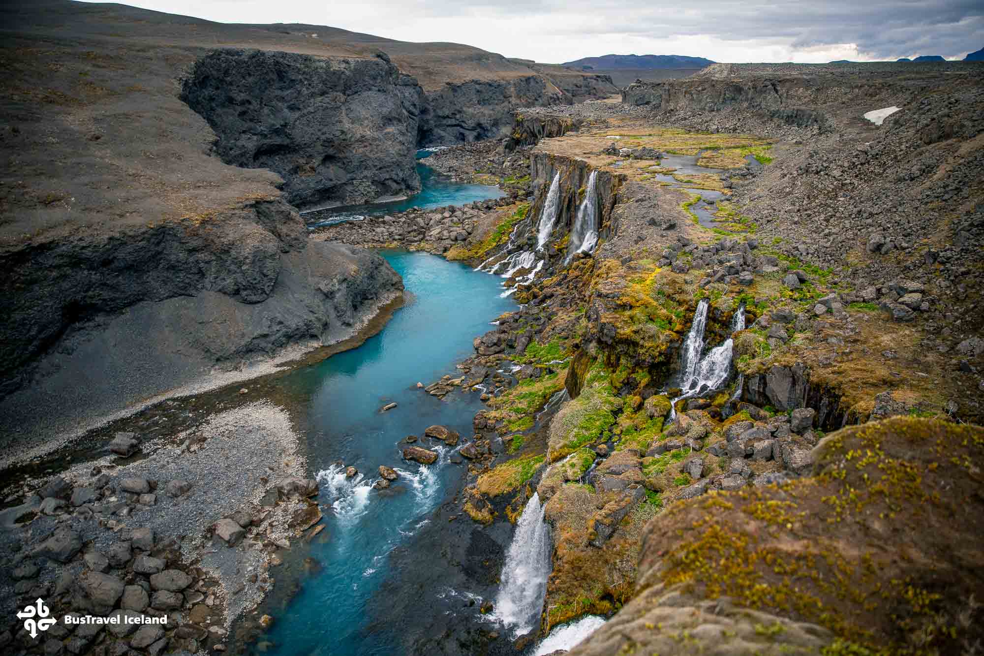Sigoldugljufur waterfall in Landmannalaugar highlands