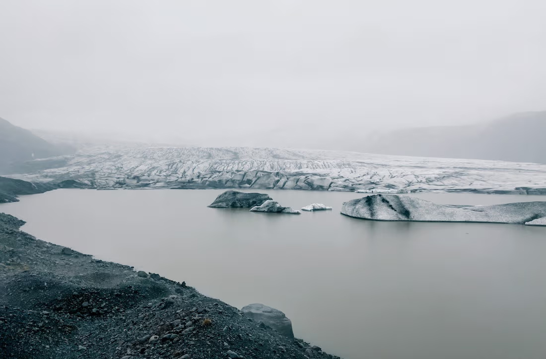 Hjallanes:Skálafellsjökull Southeast Iceland