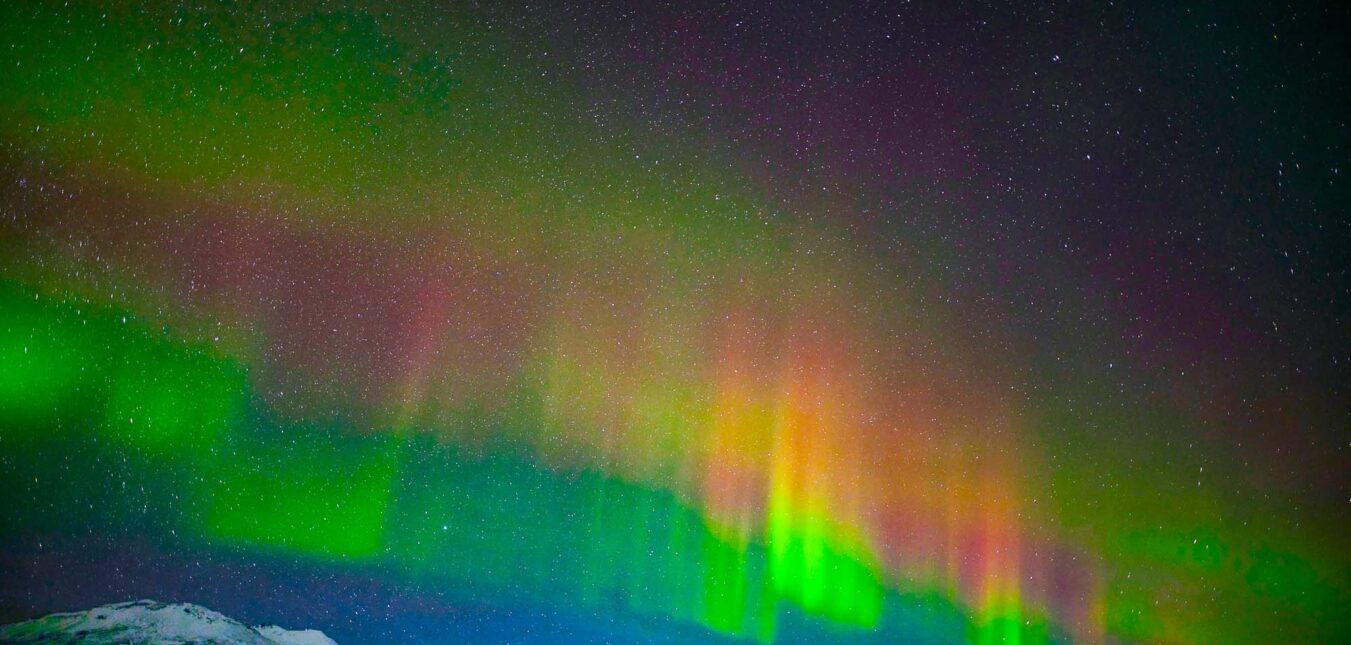 How to Photograph the Northern Lights with a Smartphone
